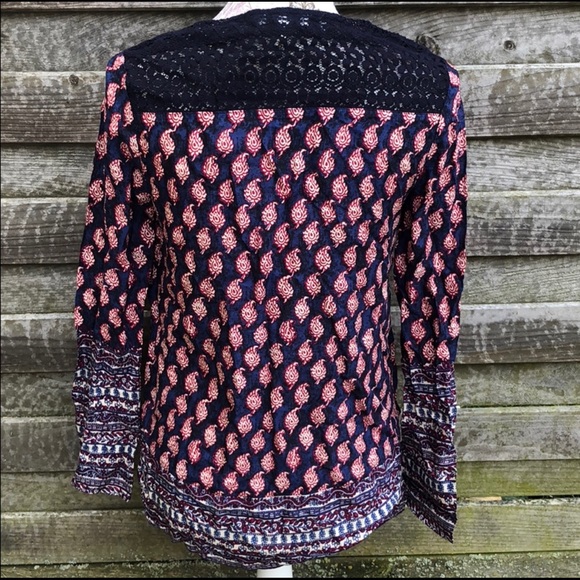 Boho Style Patterned Long Sleeve - Picture 5 of 5